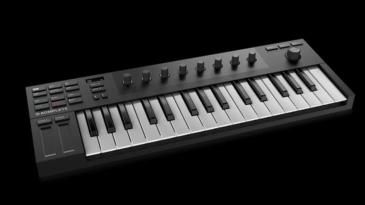 Native Instruments Komplete Kontrol M32 by Native Instruments